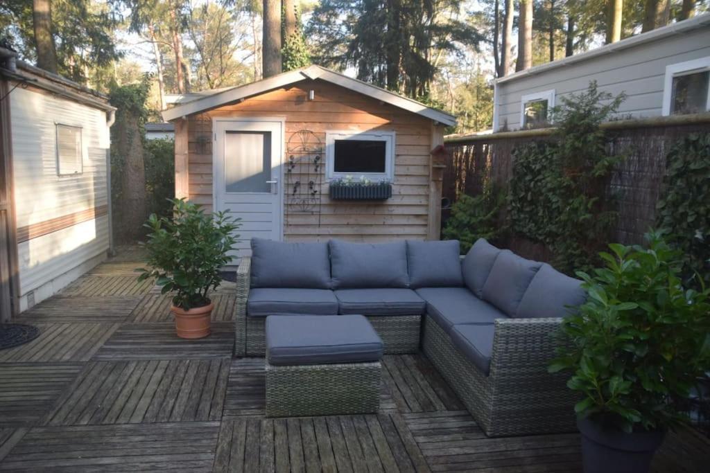 Te Huur: Leuke 4-Persoons Stacaravan Op Top Locatie! Hoenderloo Exteriör bild